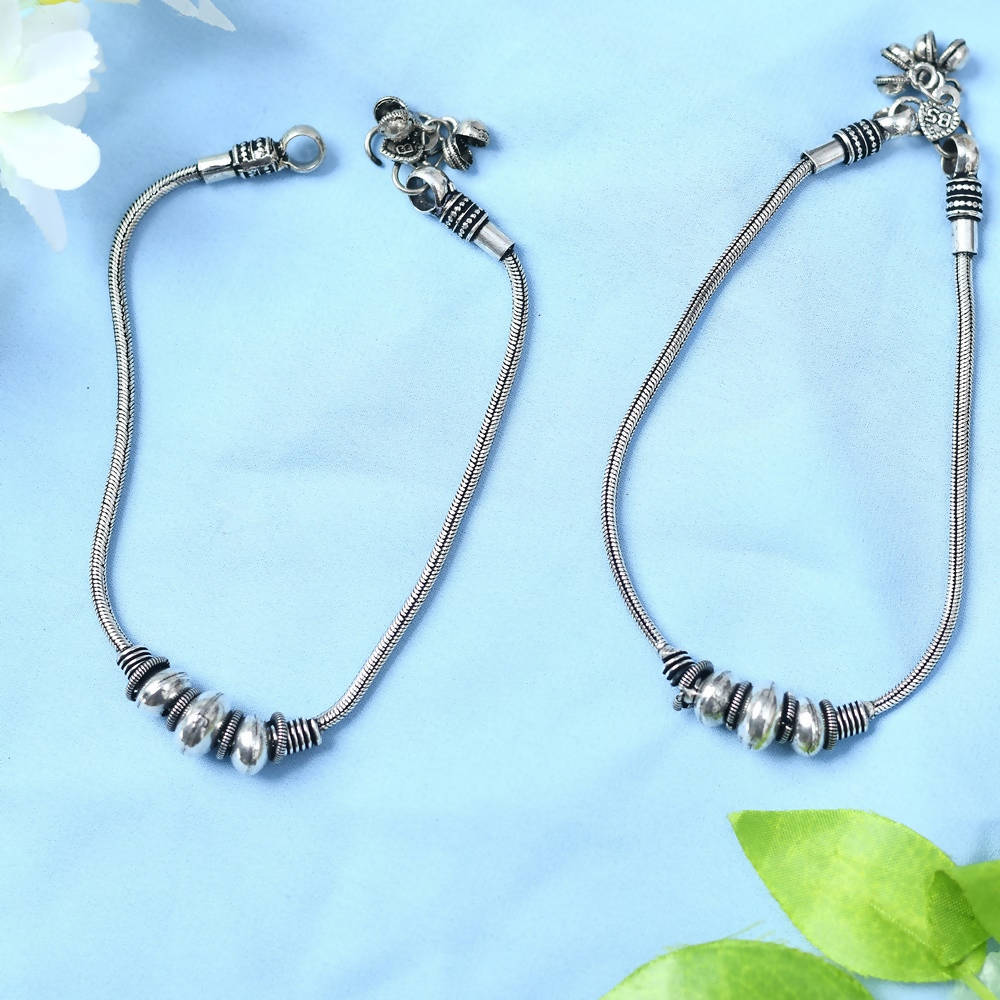 Mominos Fashion Kamal Johar Oxidised Party Wear Silver Anklets
