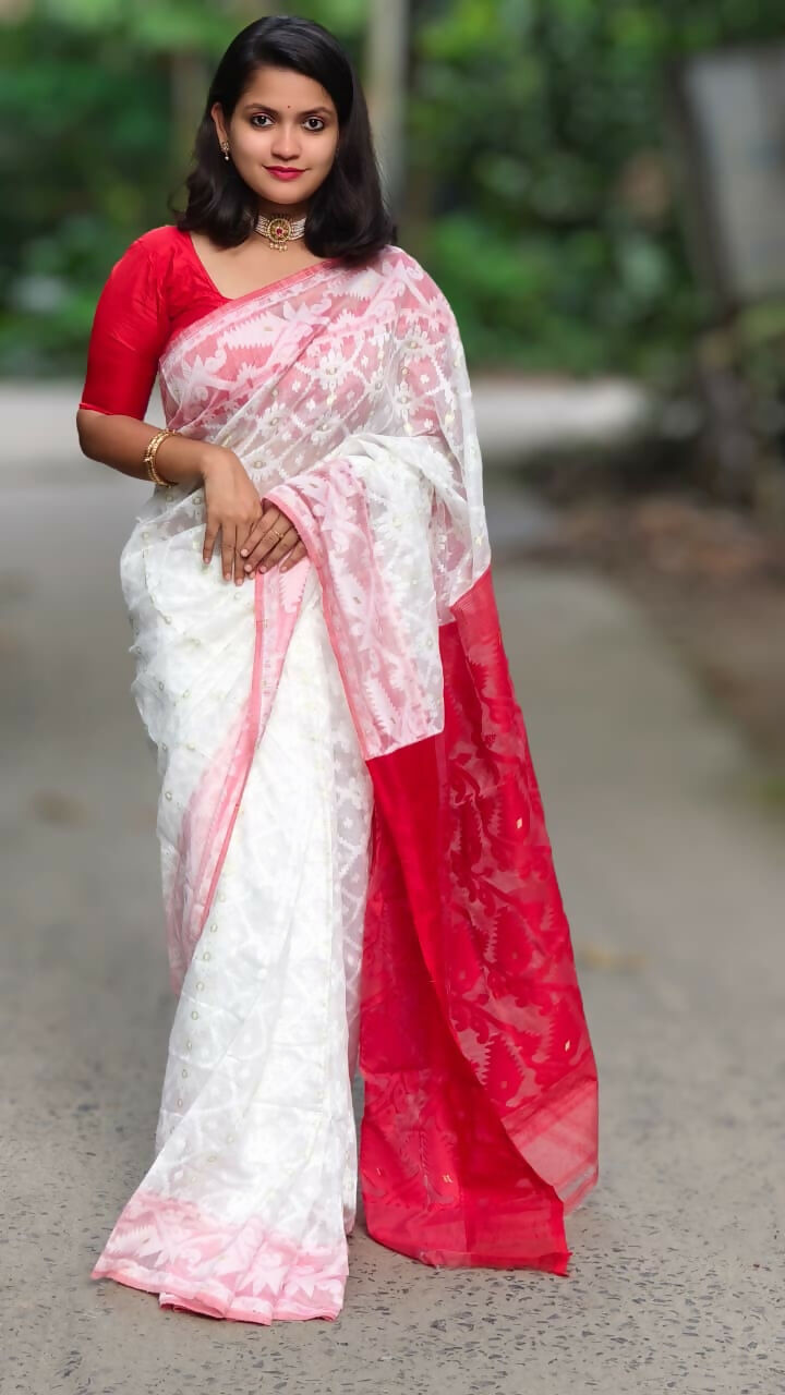 Exclusive Collection White Red White Red Jamdani Saree - Distacart