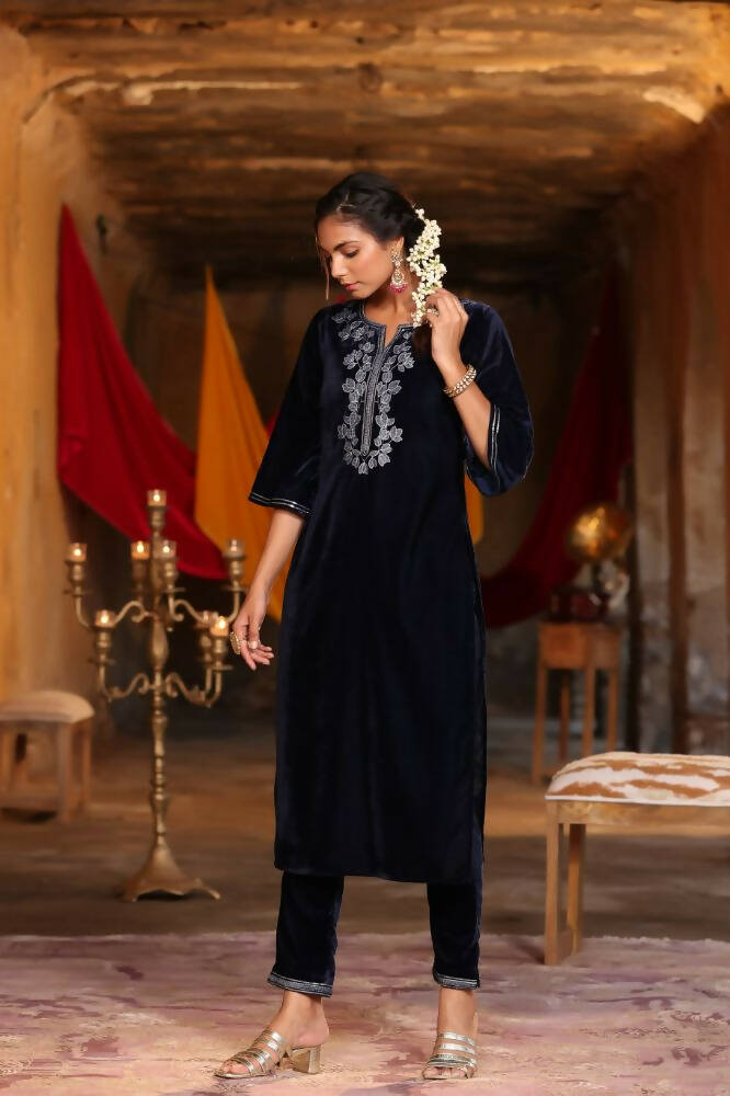 Juniper Women Navy Velvet Embroidered Straight Kurta Sets - Distacart