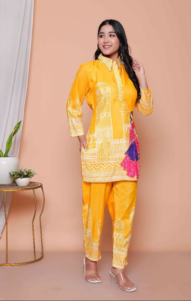 Miravan Womens Yellow Digital Printed Kurta Set - Distacart