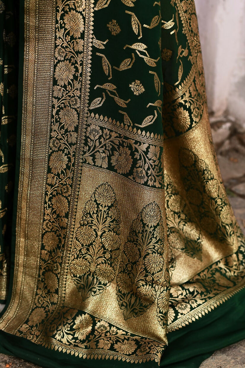 Joban Fashion Emerald Green Crepe Chiffon Pure Handloom Banarasi Silk Saree
