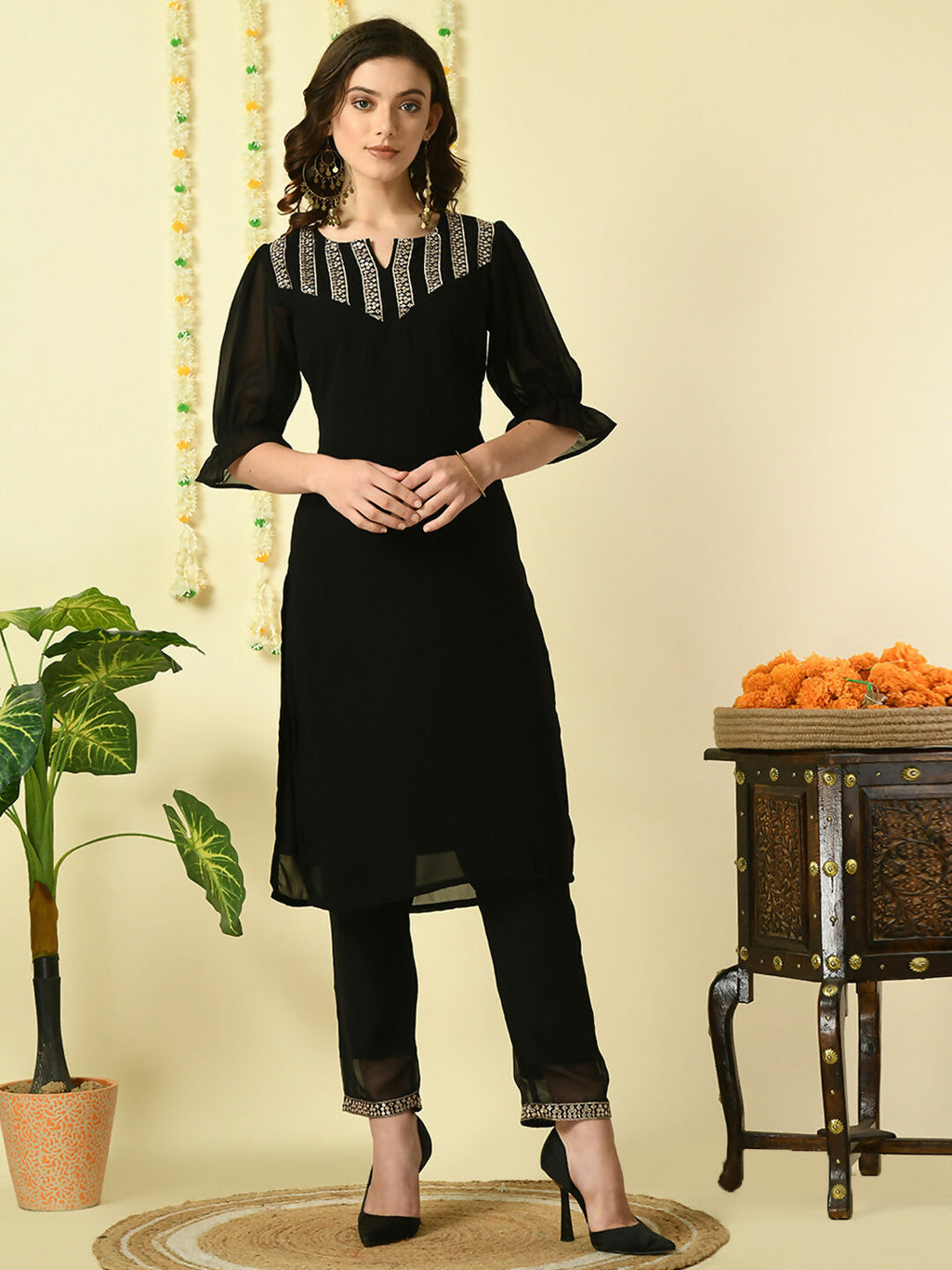 Myshka Women's Black Georgette Kurta With Trousers Party Sets