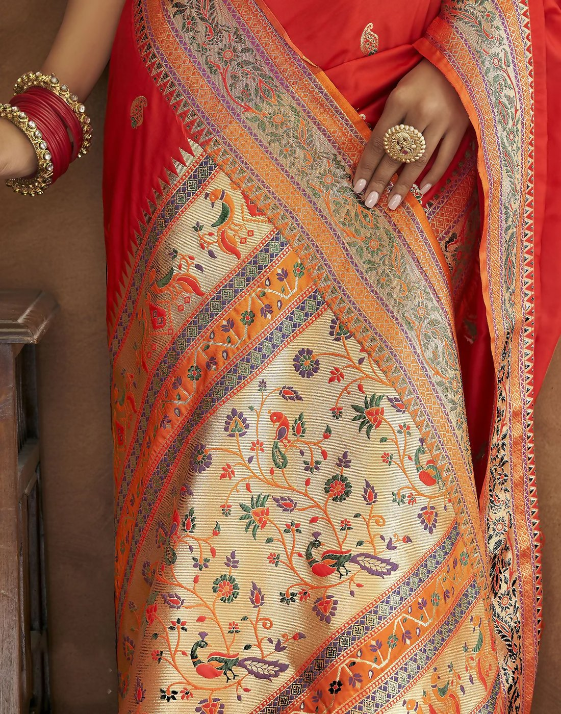 Vastranavya Red Soft Paithani Silk Saree With Gold Zari Weaving Motifs With Matching Blouse Fabric