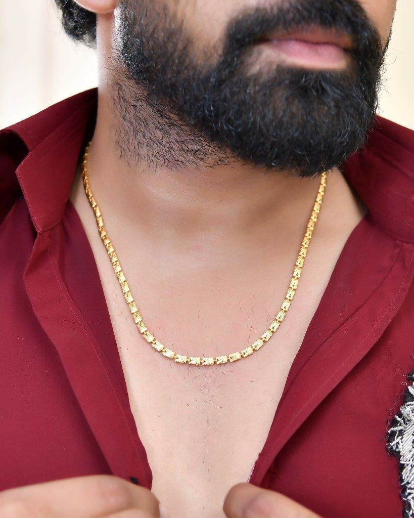 VOJ Gold-Polished Self Design Biscuit Chain For Men