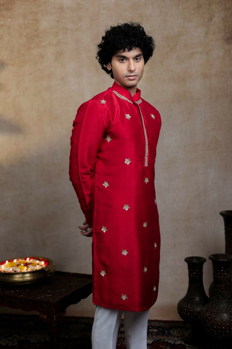Falling Raw Silk Red Kumkuma Kurta Set By Hilo Design