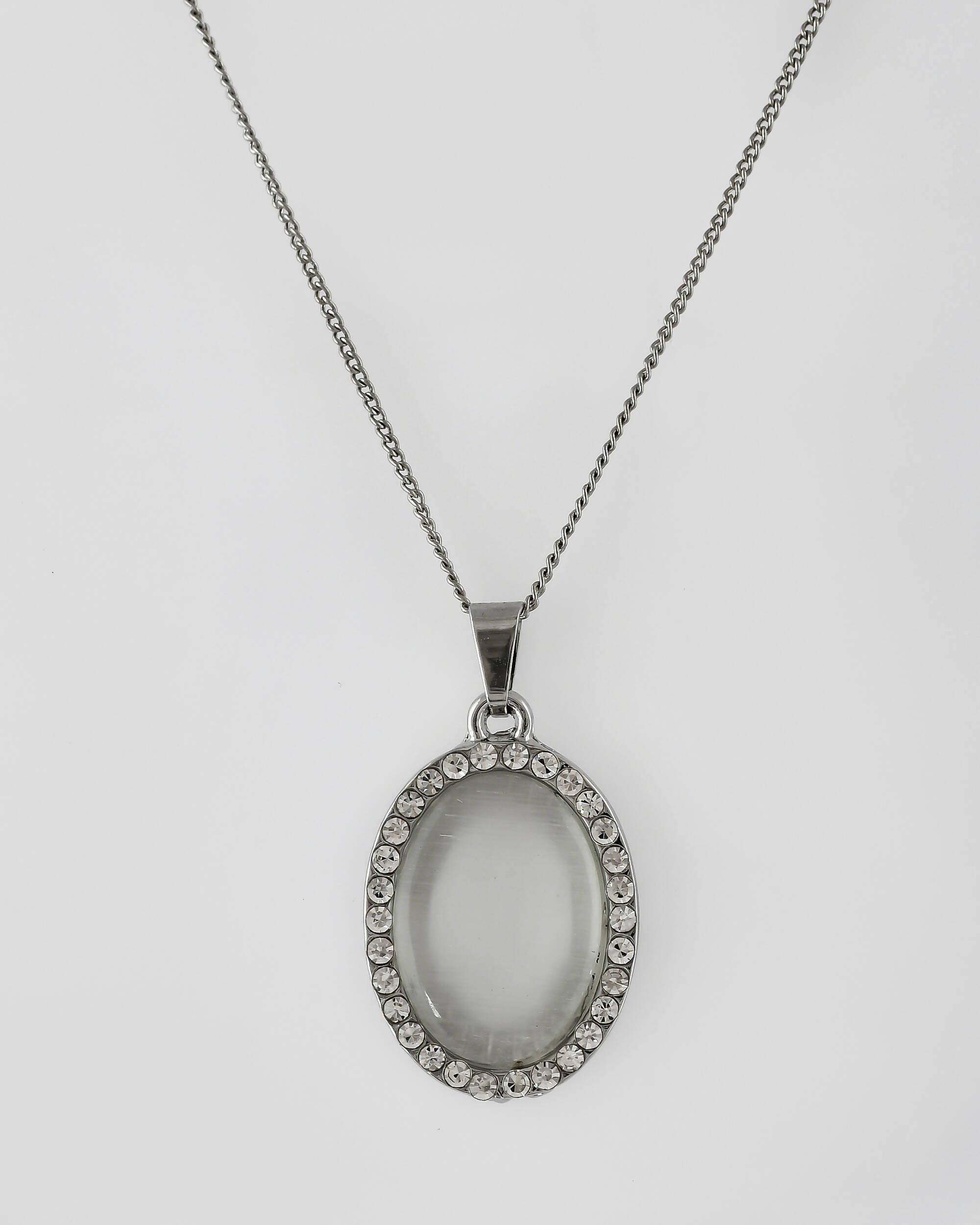 VOJ Women Beads Stainless Steel Sliver-Plated Chain with Oval-Shape Pendant