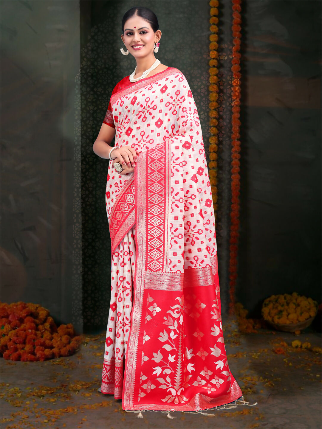 Shree Shyam Fashion Devistuti Red White Linen Cotton Saree
