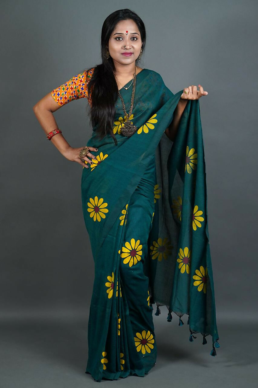 Exclusive Collection Green Pure Cotton Saree With Sunflower Design - Distacart