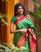 DEIANA'S Beautiful Designer Golden zari Soft Lichi Silk Saree - Green