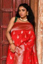 Joban Fashion Red Handwoven & Zari Work Soft Pure Handloom Banarasi Silk Saree