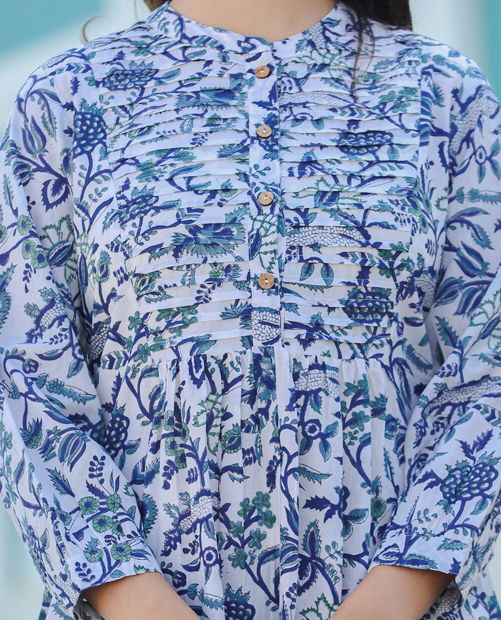 Kaajh Women's White-Blue Hand Block Printed Cotton Top