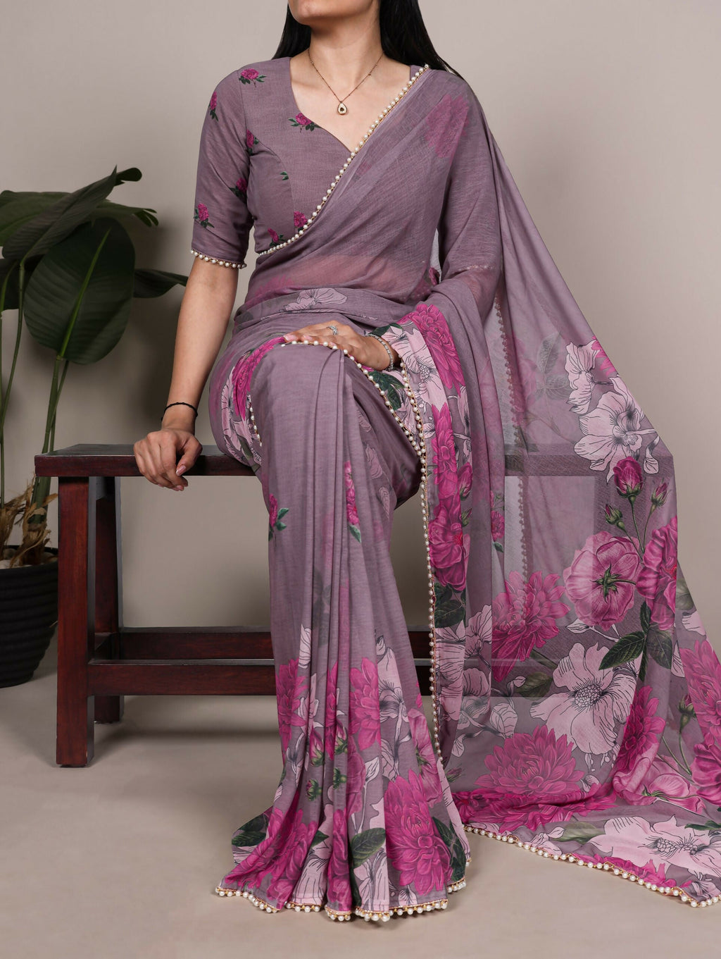 Vastranavya Grey Weightless Marble and Floral Printed Georgette Saree with Unstitched Blouse - Distacart