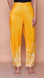 Miravan Womens Yellow Digital Printed Kurta Set - Distacart