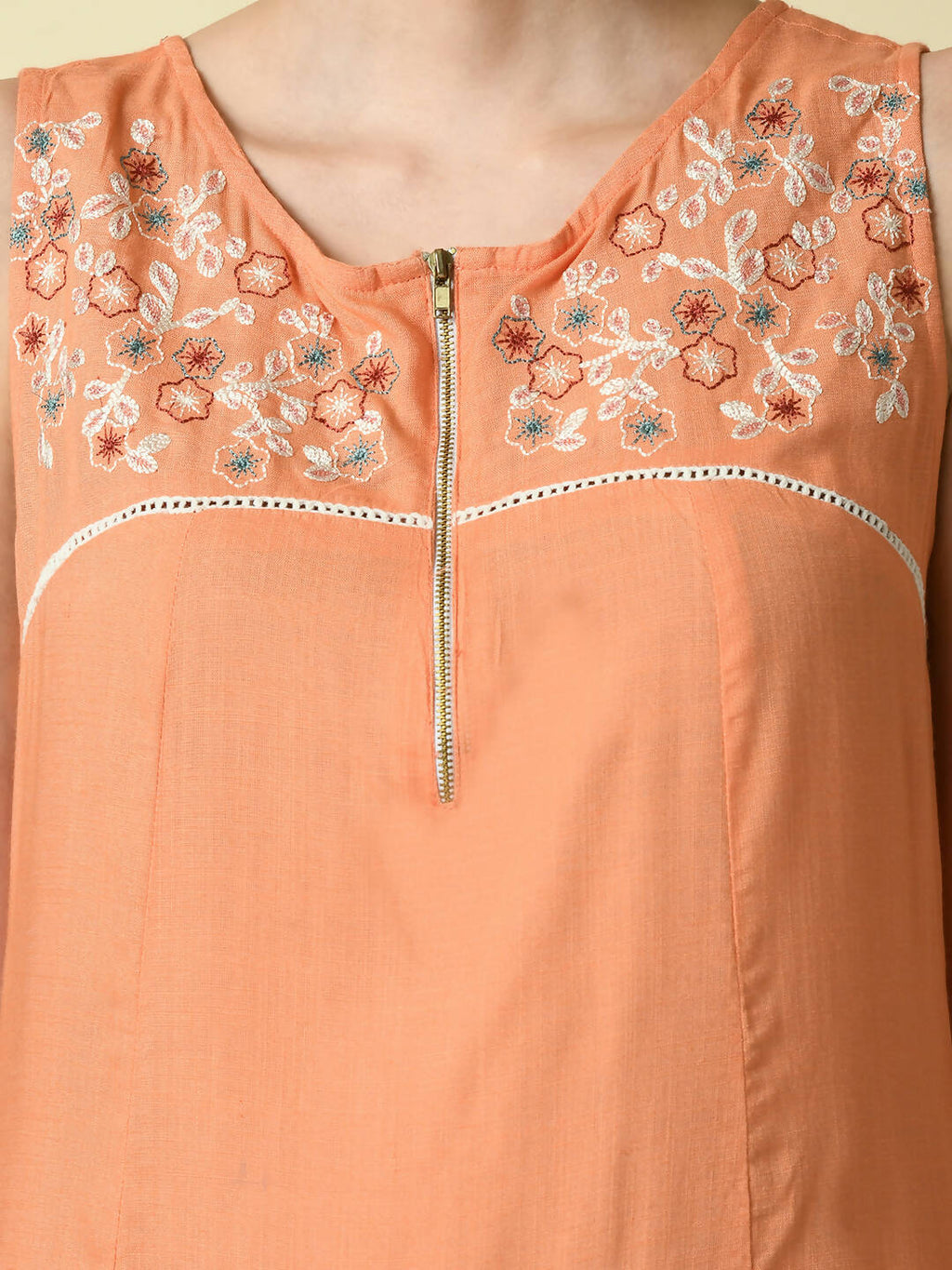 Myshka Women's Peach Embroidered Kurta With Palazzo