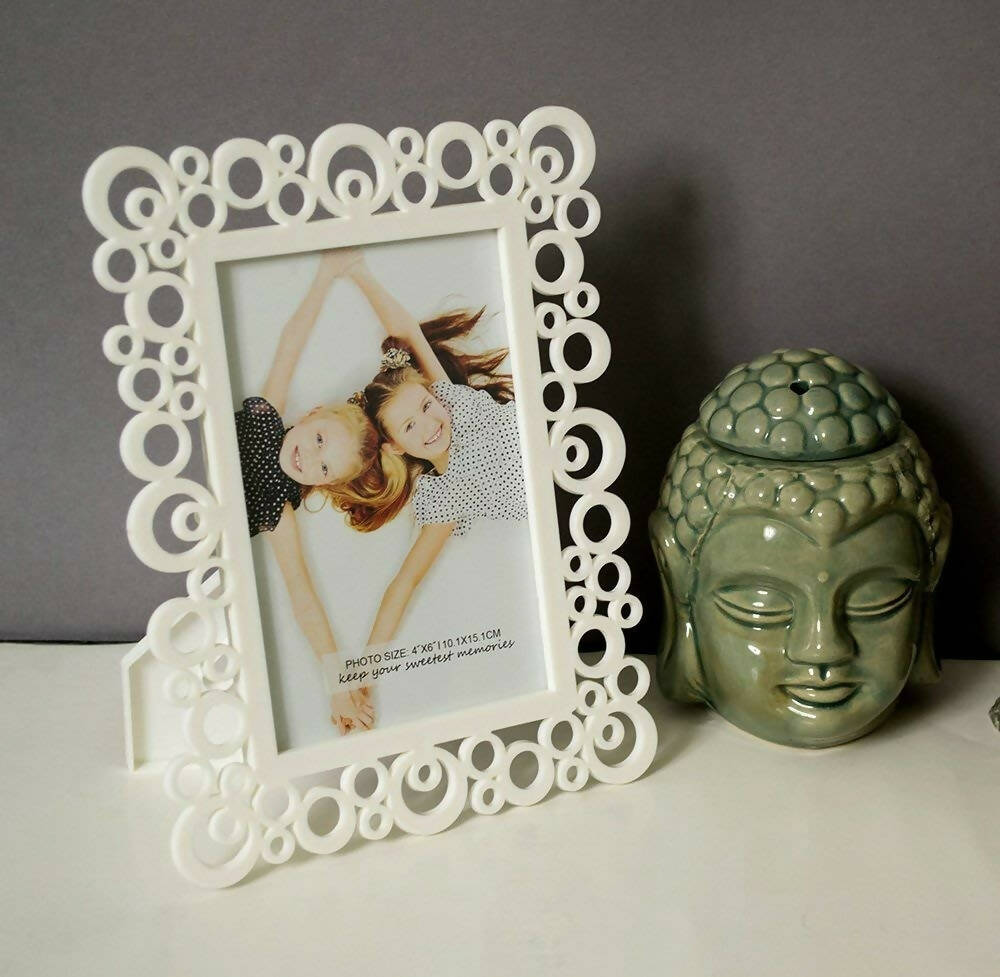 Art Street Painting Mantra Decoralicious White Designer Circular Motif Photo Frame