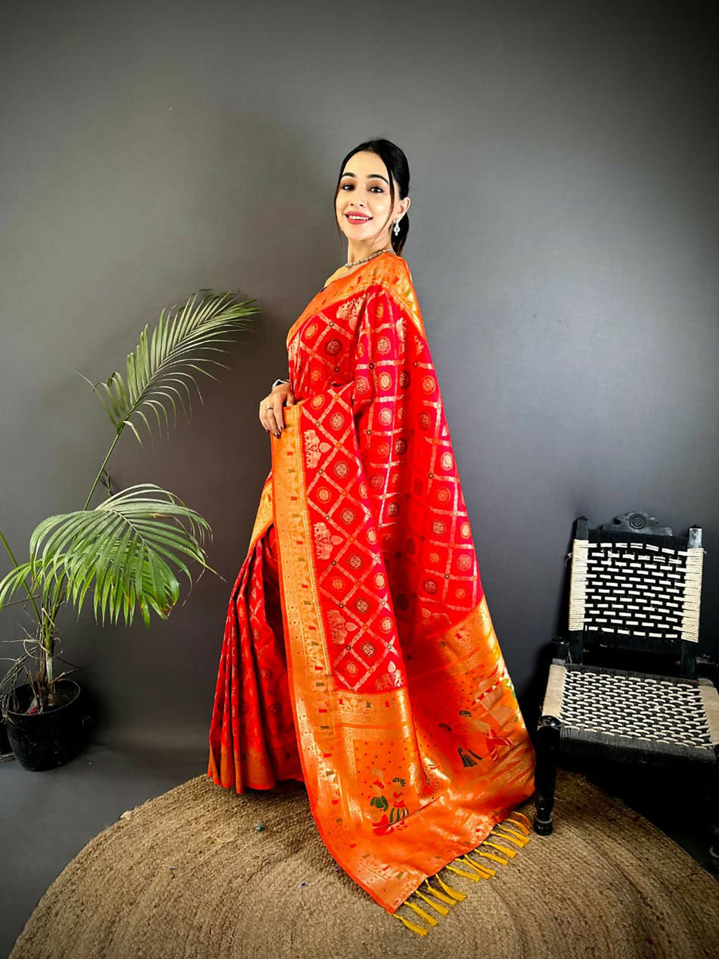 Joban Fashion Red Butti Motifs Soft Silk Patola Saree - Distacart