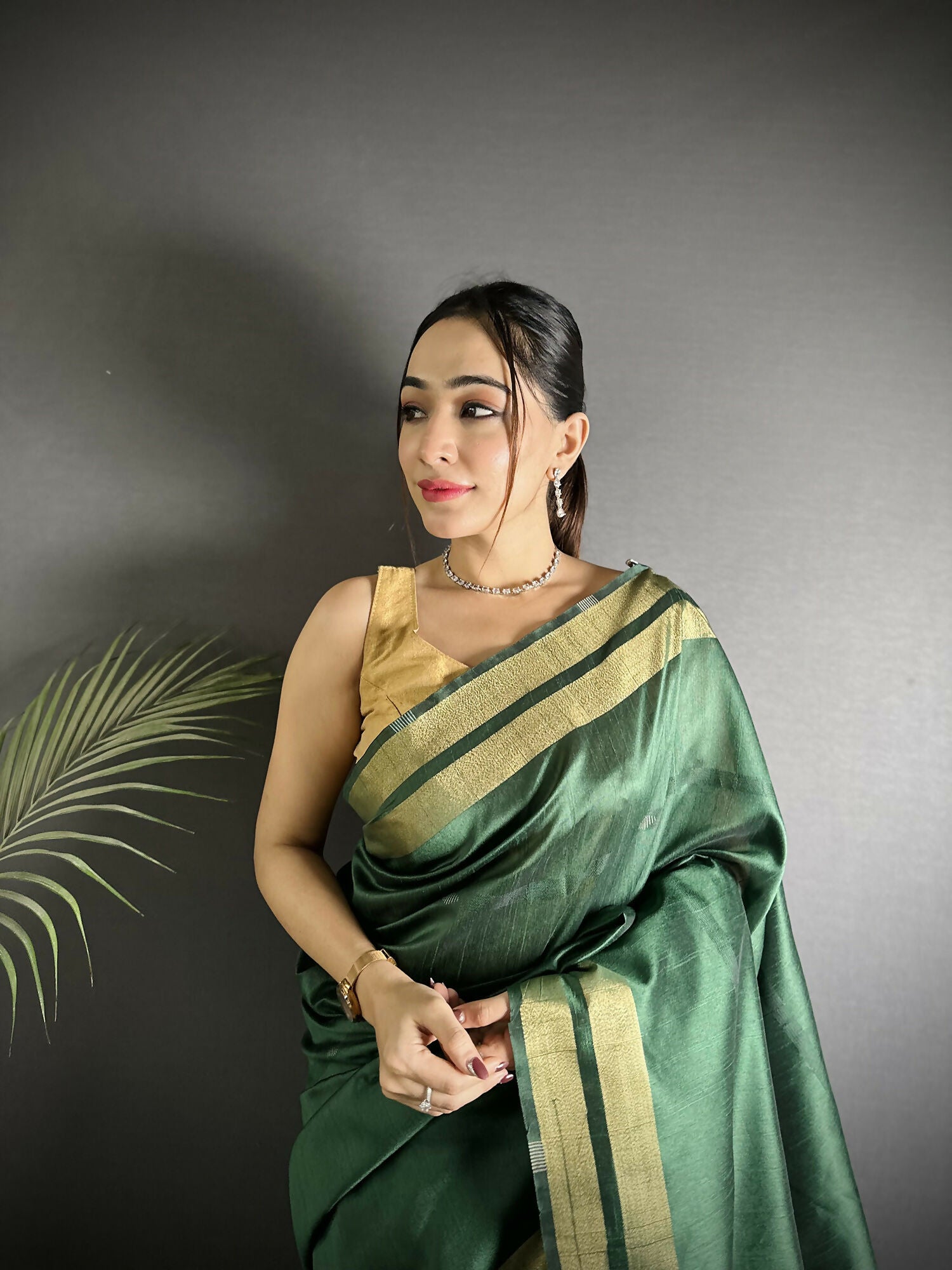Joban Fashion Green Woven Pattern Raw Silk Kanjivaram Silk Saree - Distacart