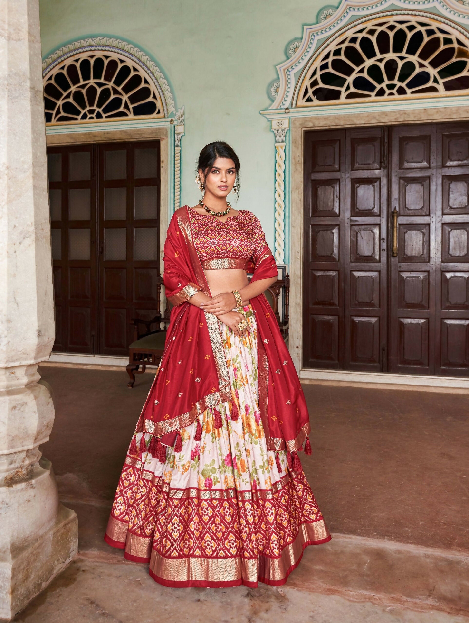 Vastranavya Exquisite Tussar Silk Lehenga Set With Perfect Floral And Patola Print Design Lehenga Choli - Red