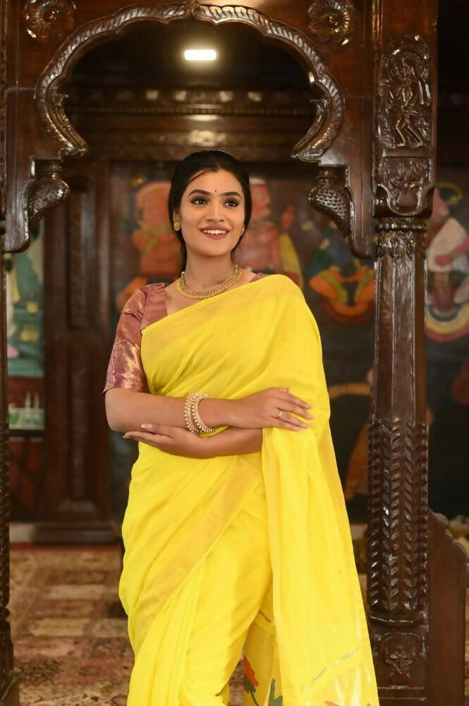 Very Much Indian Handloom Pure Cotton Paithani-Lime Yellow - Distacart