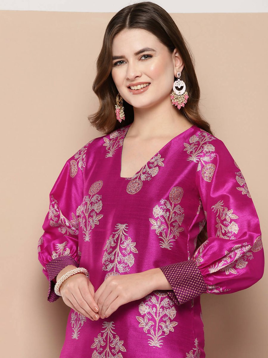 Ahalyaa Women's Traditional wear Kurta - Pink