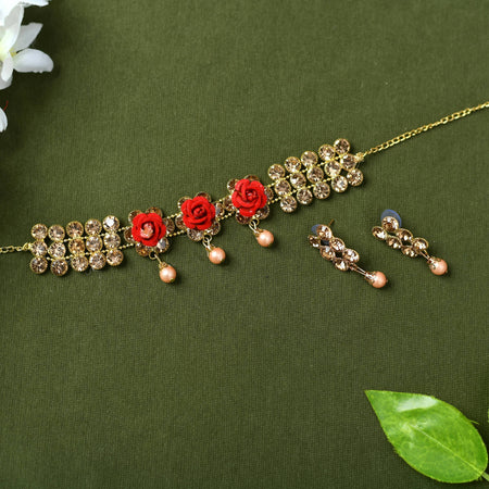 Mominos Fashion Johar Kamal Gold-Polished Brass Finish Stone/Pearls Choker For Women (Golden)