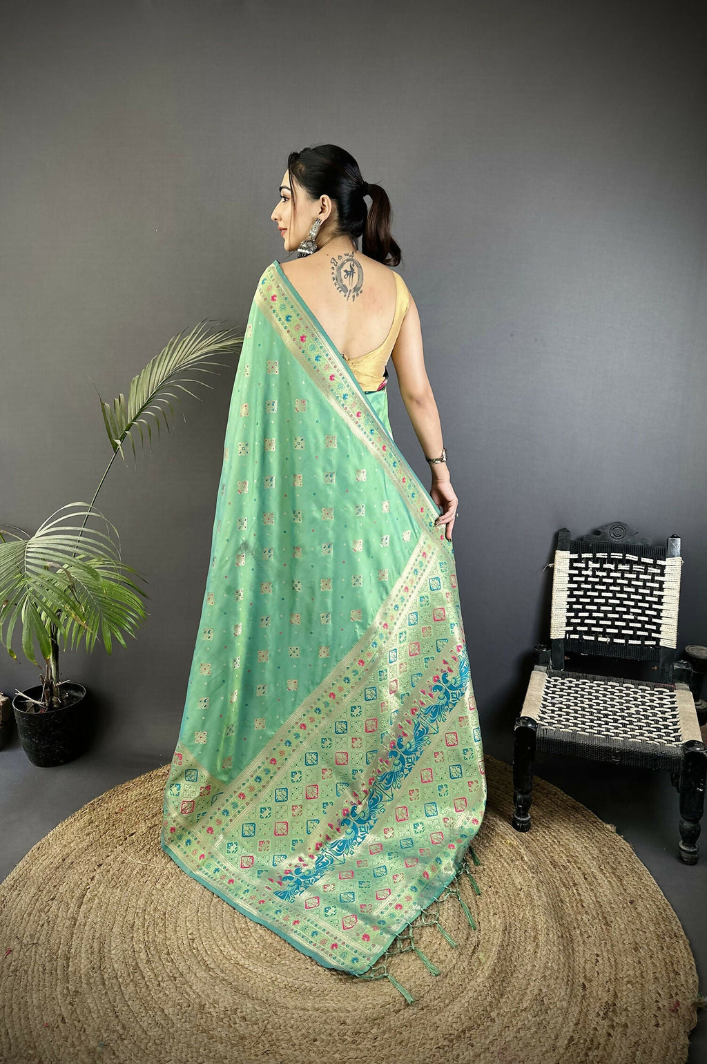 Joban Fashion Sea Green Geometric Pattern Soft Silk Patola Saree - Distacart