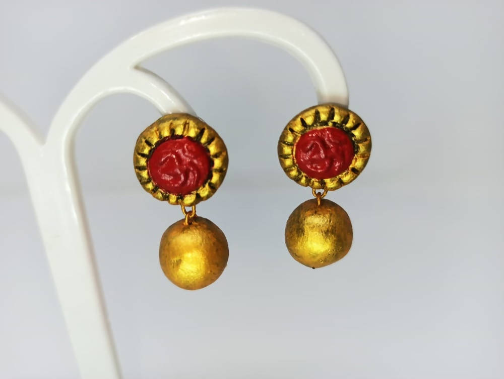Terracotta Stud With Round Drop Earrings