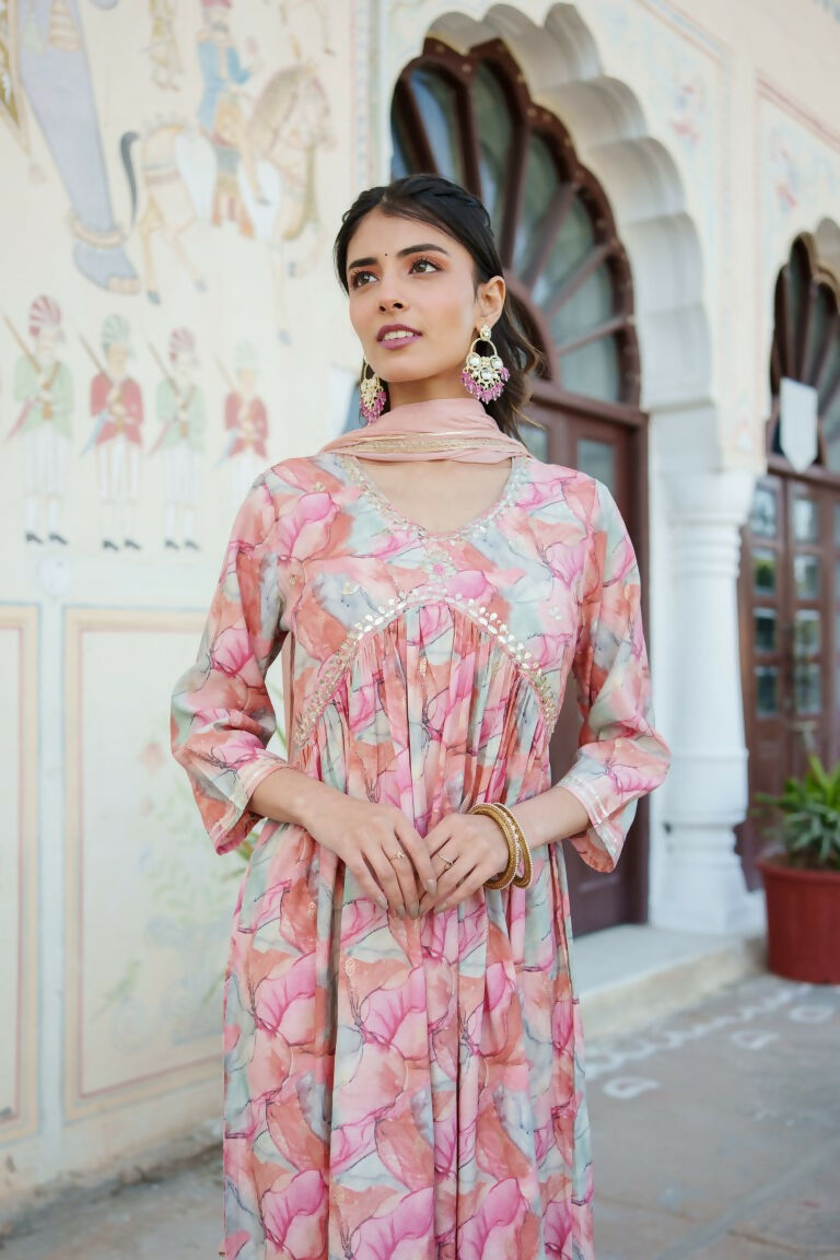 Vaasva Women Peach Muslin Embroidered Kurta, Pant & Dupatta Set