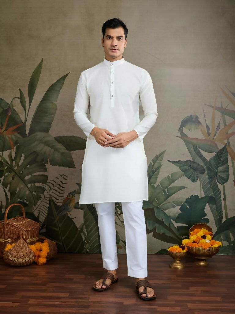 Vastranavya White Exclusive Festival Viscose Silk Thread & Swarovski Embroidered Work Mens Wear Kurta & Koti