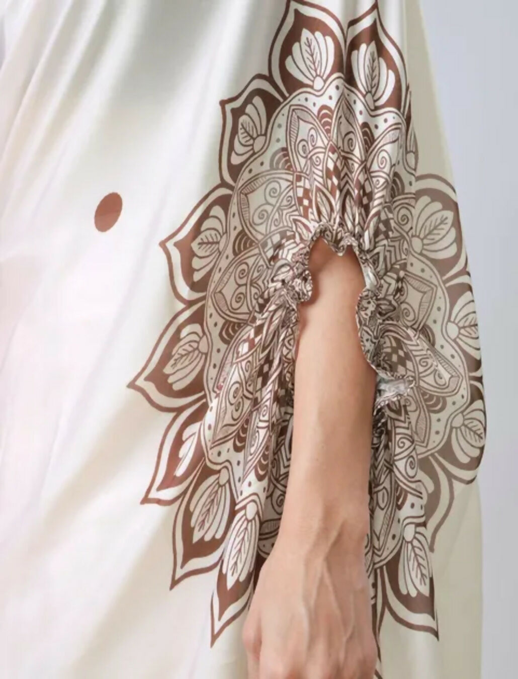 Vastranavya Ivory Mandala Print Free Hand Ready to Wear Saree