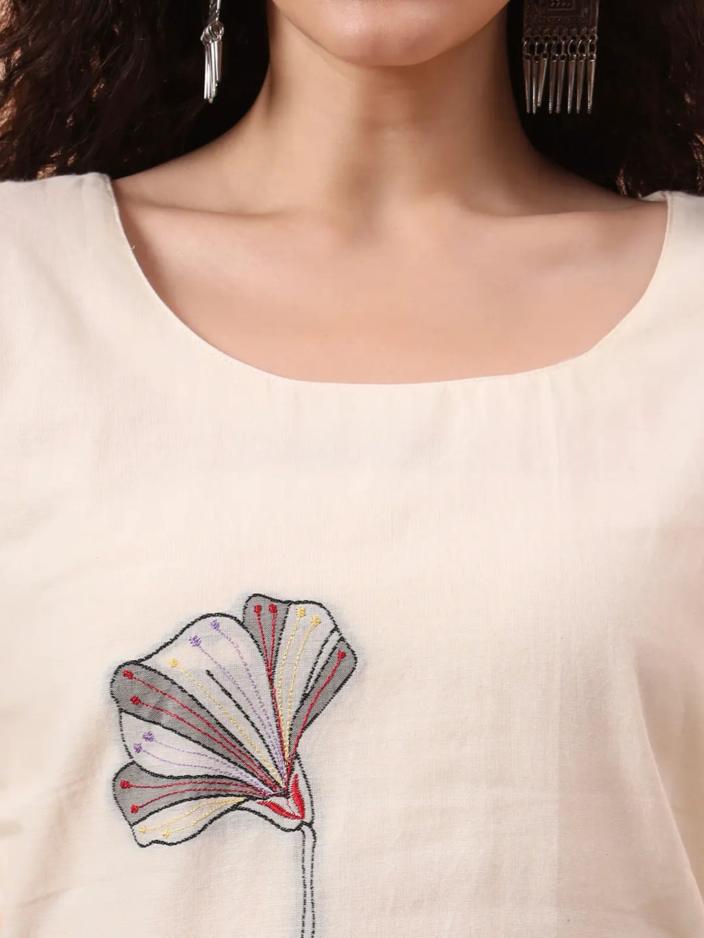 Yufta Off-White Handloom Cotton Weaved Kurta Dupatta Pant Set With Cotton Mal Lining - Distacart