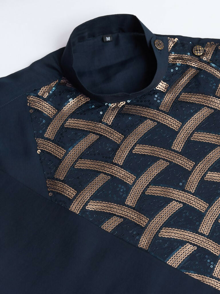 Vastranavya Traditional Festival Wear Pure Silk Thread & Sequence Embroidered Work Kurta