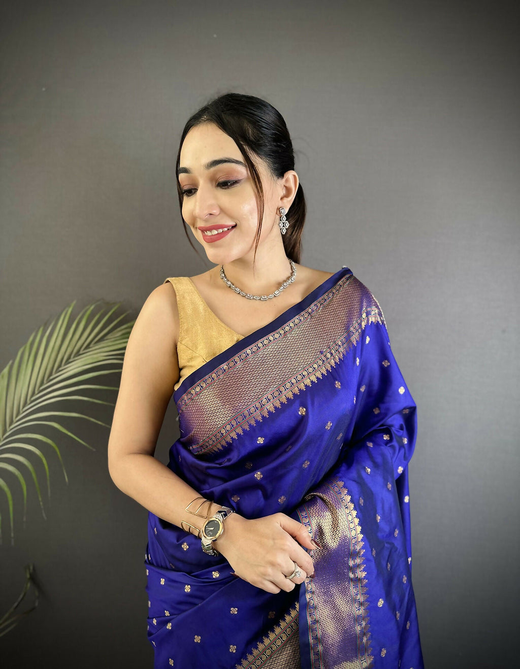 Joban Fashion Royal Blue Butti Woven Soft Lichi Silk Paithani Saree - Distacart