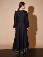 Myshka Women Black Solid Kurtas - Distacart