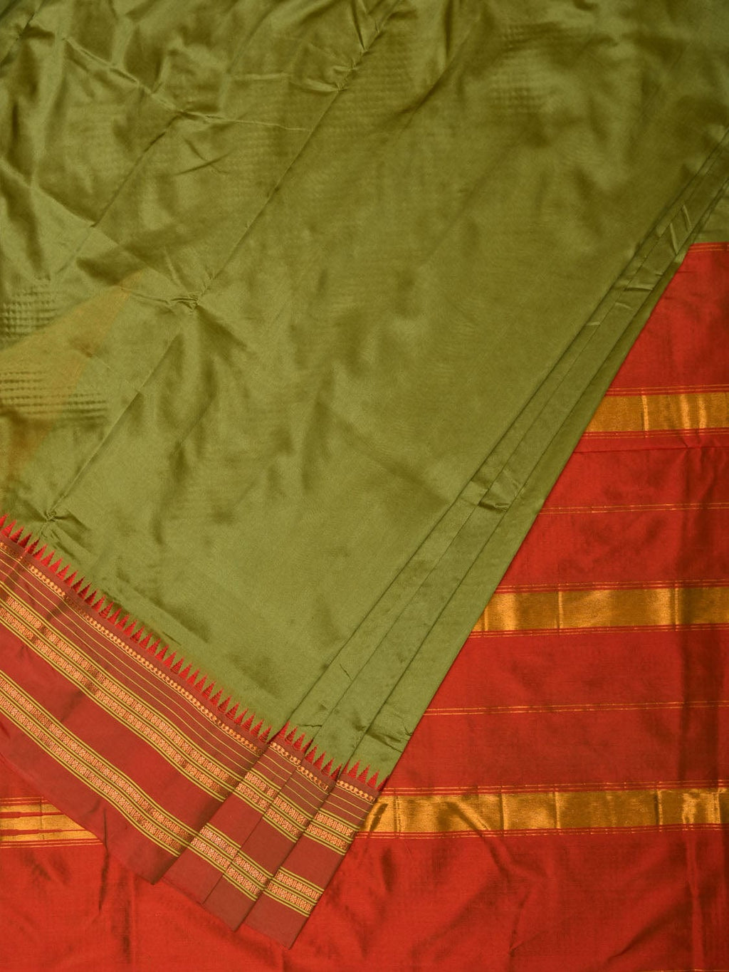 Olive and Red Narayanpet Silk Handloom Plain Saree with Traditional Border Design No Blouse - Global Threads