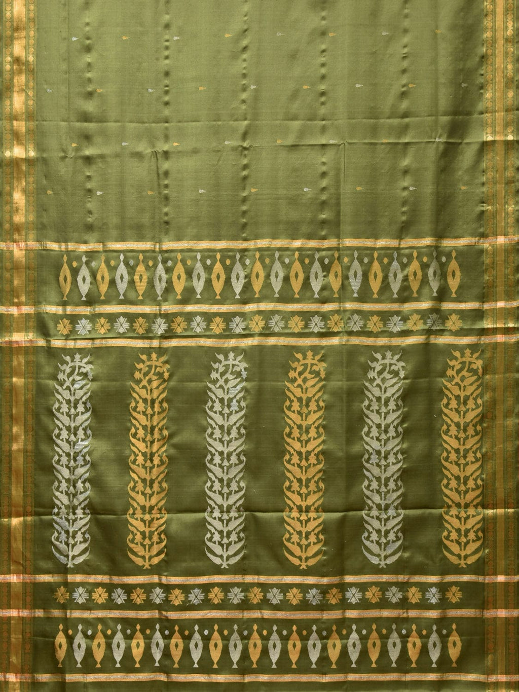 Olive Uppada Silk Handloom Saree with Karpur Pallu Design - Global Threads