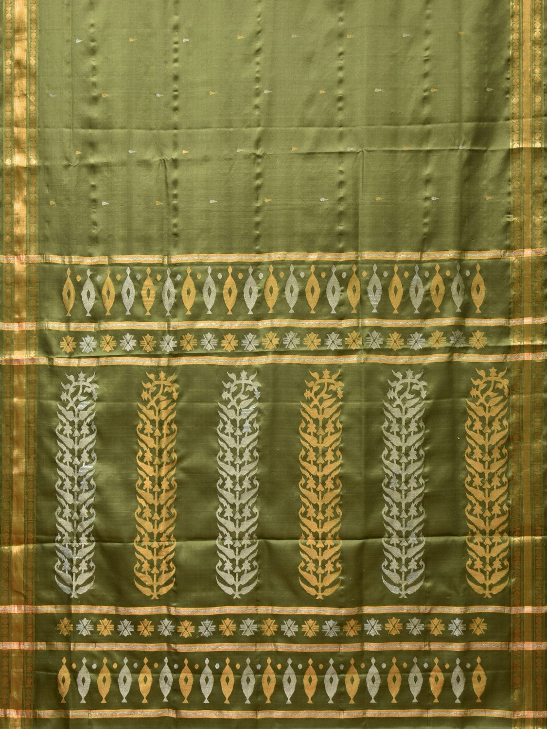 Olive Uppada Silk Handloom Saree with Karpur Pallu Design - Global Threads