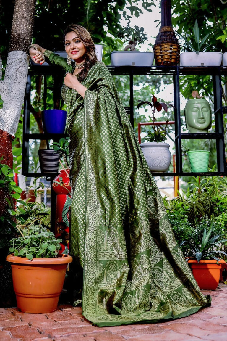 Partywear Designer Mendi Banarasi Silk Fancy Saree - Starwalk