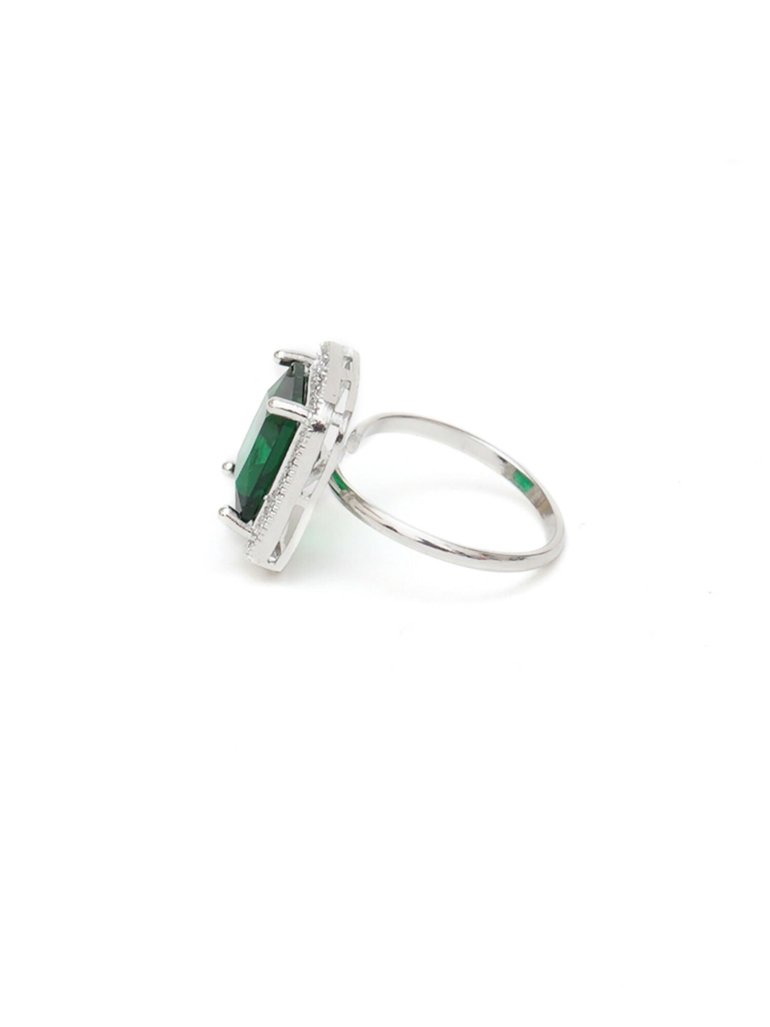 green stone ring (Green) - Ruby Raang