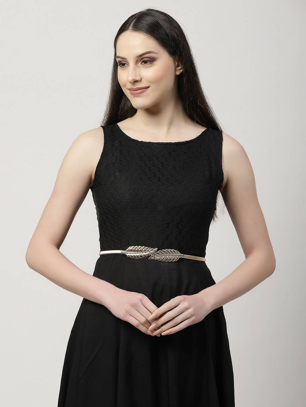 NVR Women Circular Gold-Polished Stretchable Metal Belt