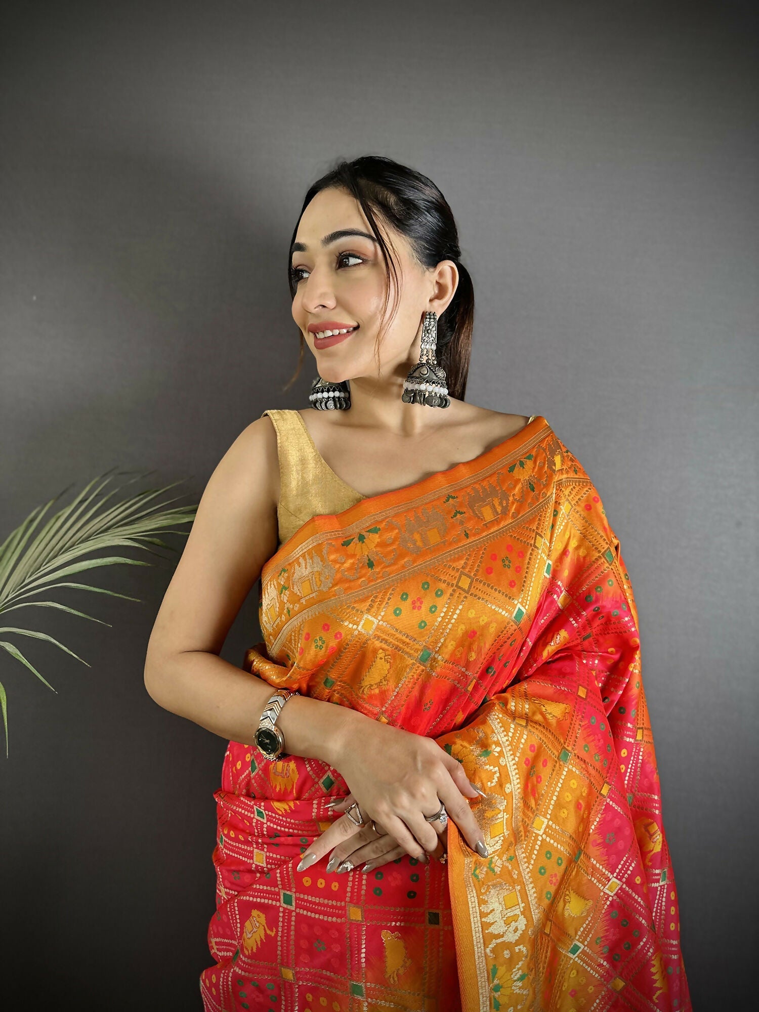 Joban Fashion Pastel Orange Geometric Pattern Soft Silk Patola Saree - Distacart
