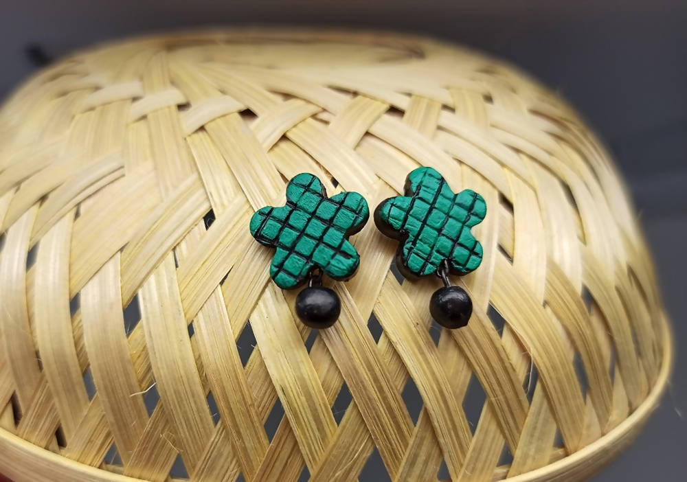 Terracotta Star Studs With Drops