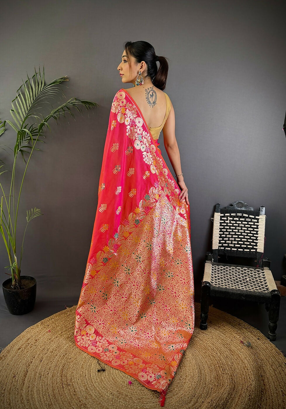 Joban Fashion Meenakari Hot Pink Woven Soft Silk Saree - Distacart
