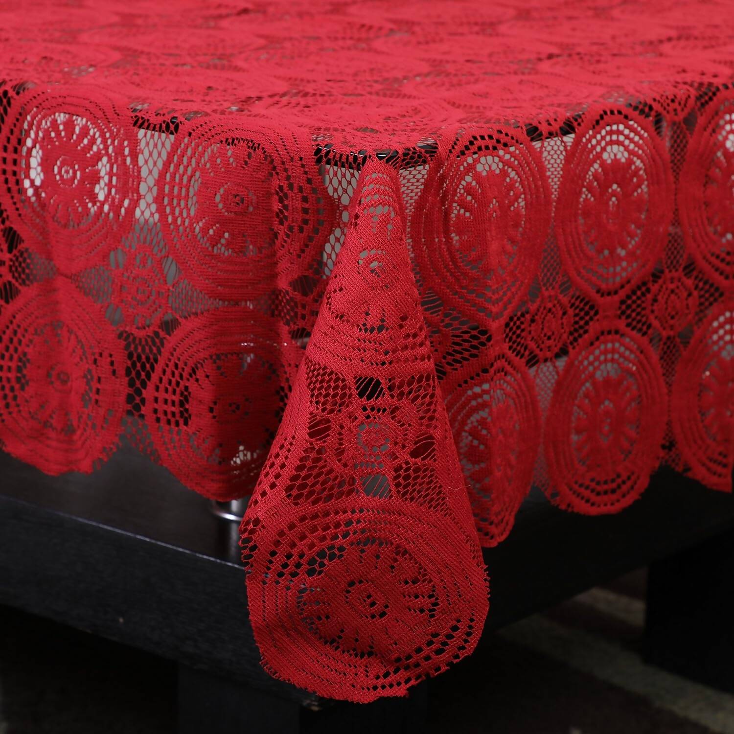 Stitchnest Net 4 Seater Table Cover - Maroon