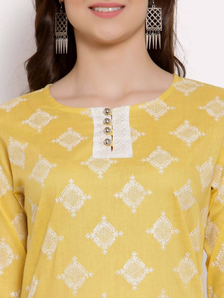 Myshka Women's Yellow Cotton 3/4 Sleeve Round Neck Printed Casual Lehenga Choli Set