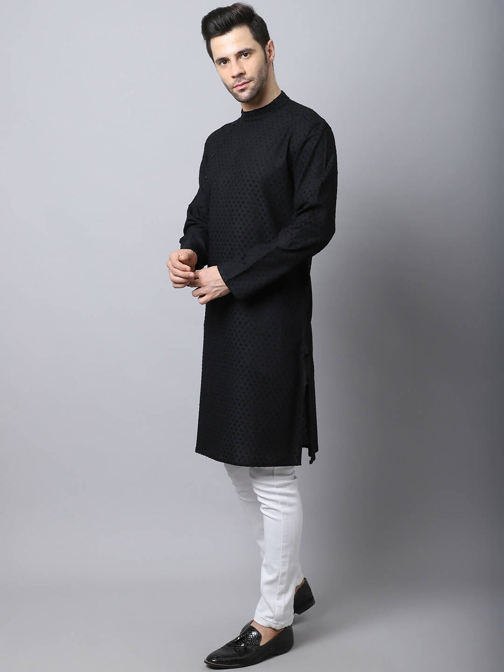 Even Apparels Black Pure Cotton Men's Kurta With Side Placket - Distacart
