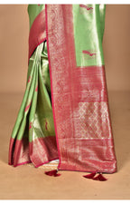 Morchari Women Desgin Banarasi Silk Saree-Green