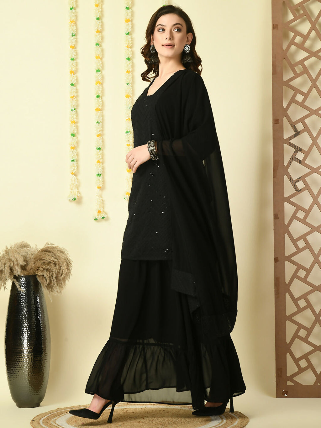 Myshka Women's Black Georgette Kurti & Skirt With Dupatta Party Sets