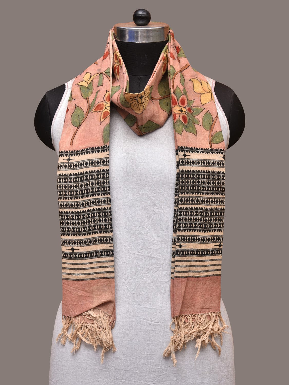 Peach Kalamkari Hand Painted Cotton Bhujodi Handloom Dupatta with Floral Design - Global Threads