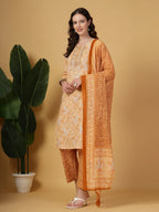 Yufta Peach Pure Cotton Kurta Dupatta Pant Set - Distacart